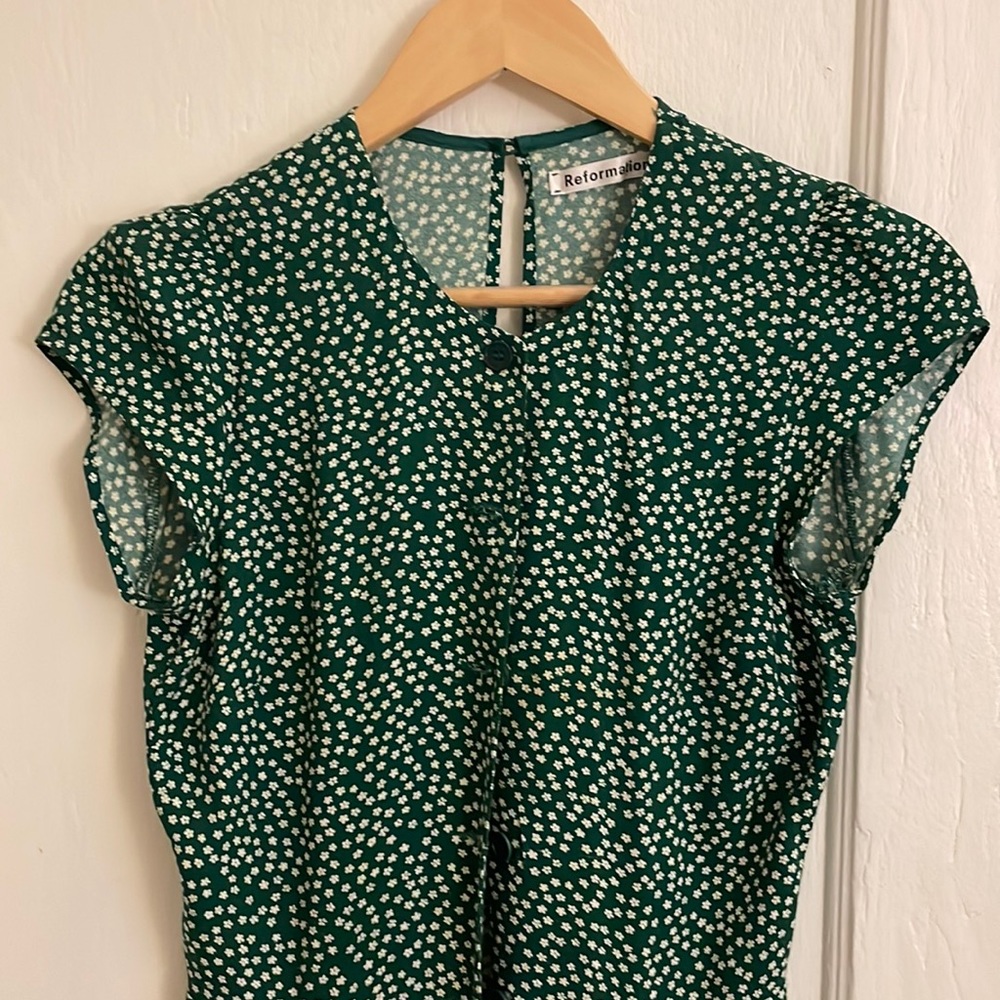 Never-worn size 4 gorgeous REFORMATION Midi Dress
